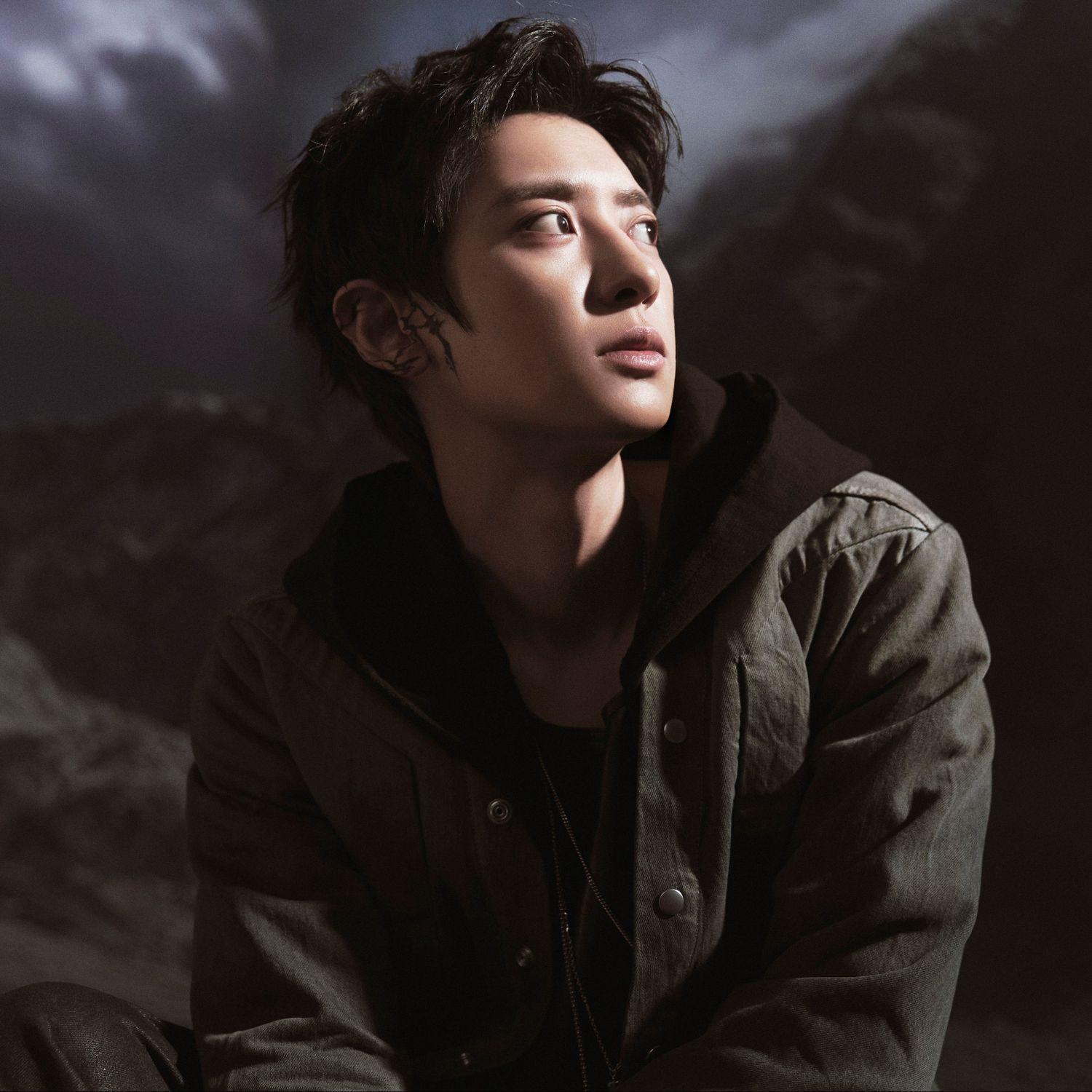 A moment captured by a fan of Chanyeol