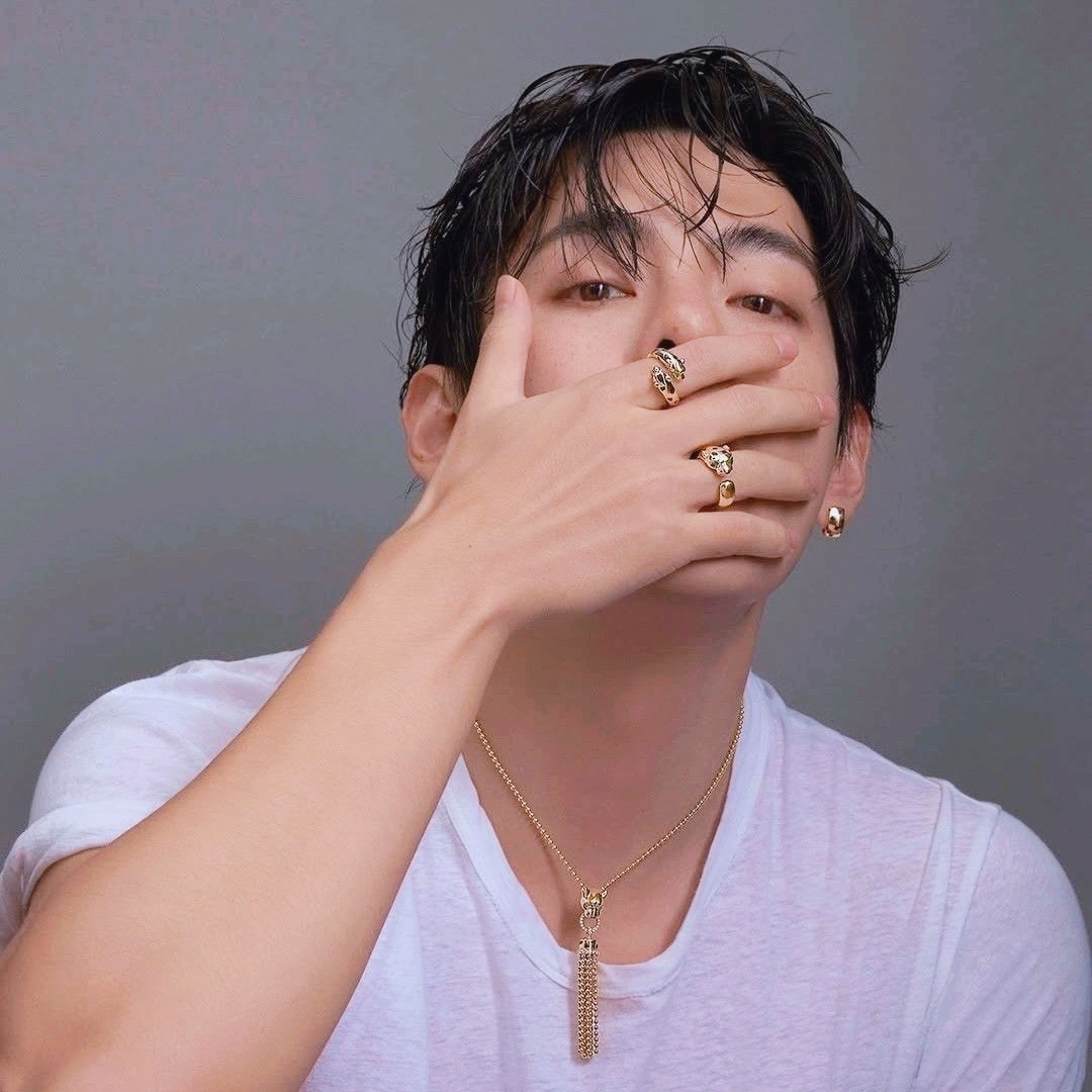 Behind-the-scenes cut of Kim Taehyung (V)