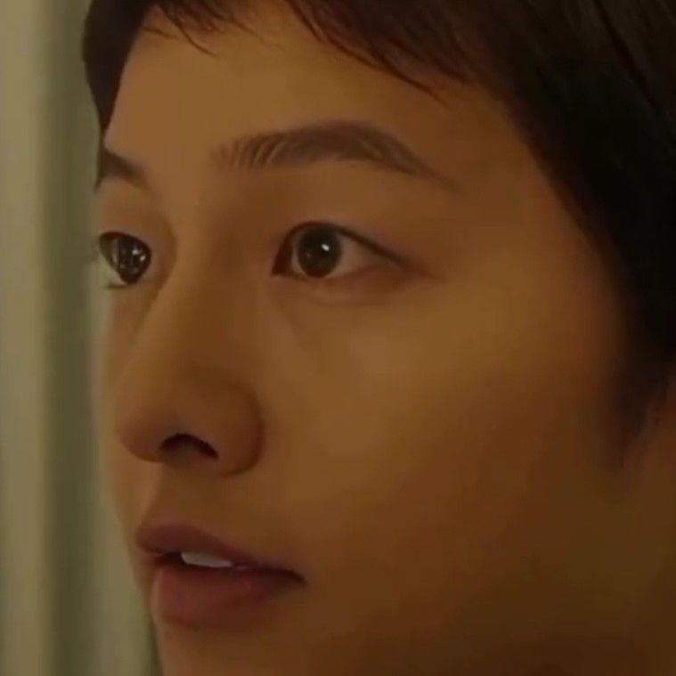 Foto terbaru dari Song Joongki