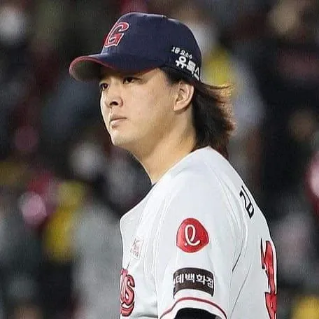 Latest photo of Kim Wonjung