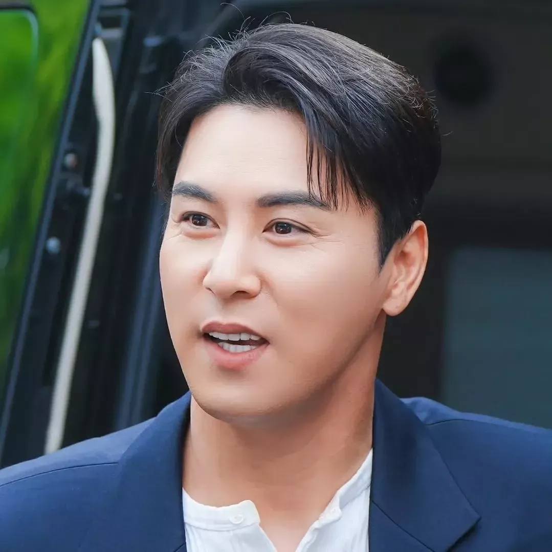 Foto kegiatan terbaru dari Jang Minho