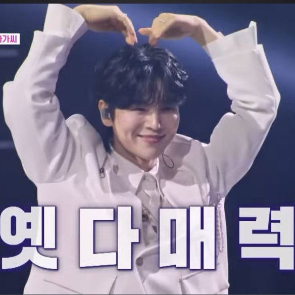 Behind-the-scenes cut of Kim Junsu (1991)