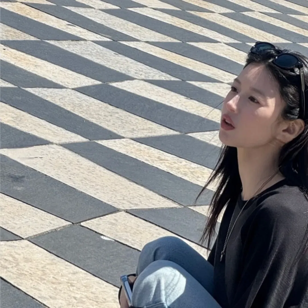 A moment captured by a fan of Go Younjung