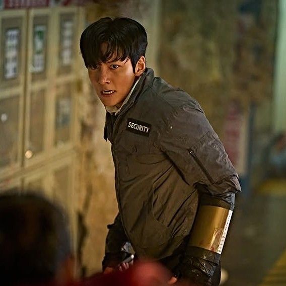 チ・チャンウクのビハインドカット