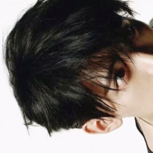 Popular profile photo of Zhou Yiran loved by fans