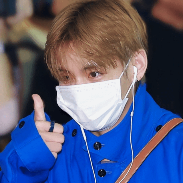 Latest photo of Kim Taehyung (V)