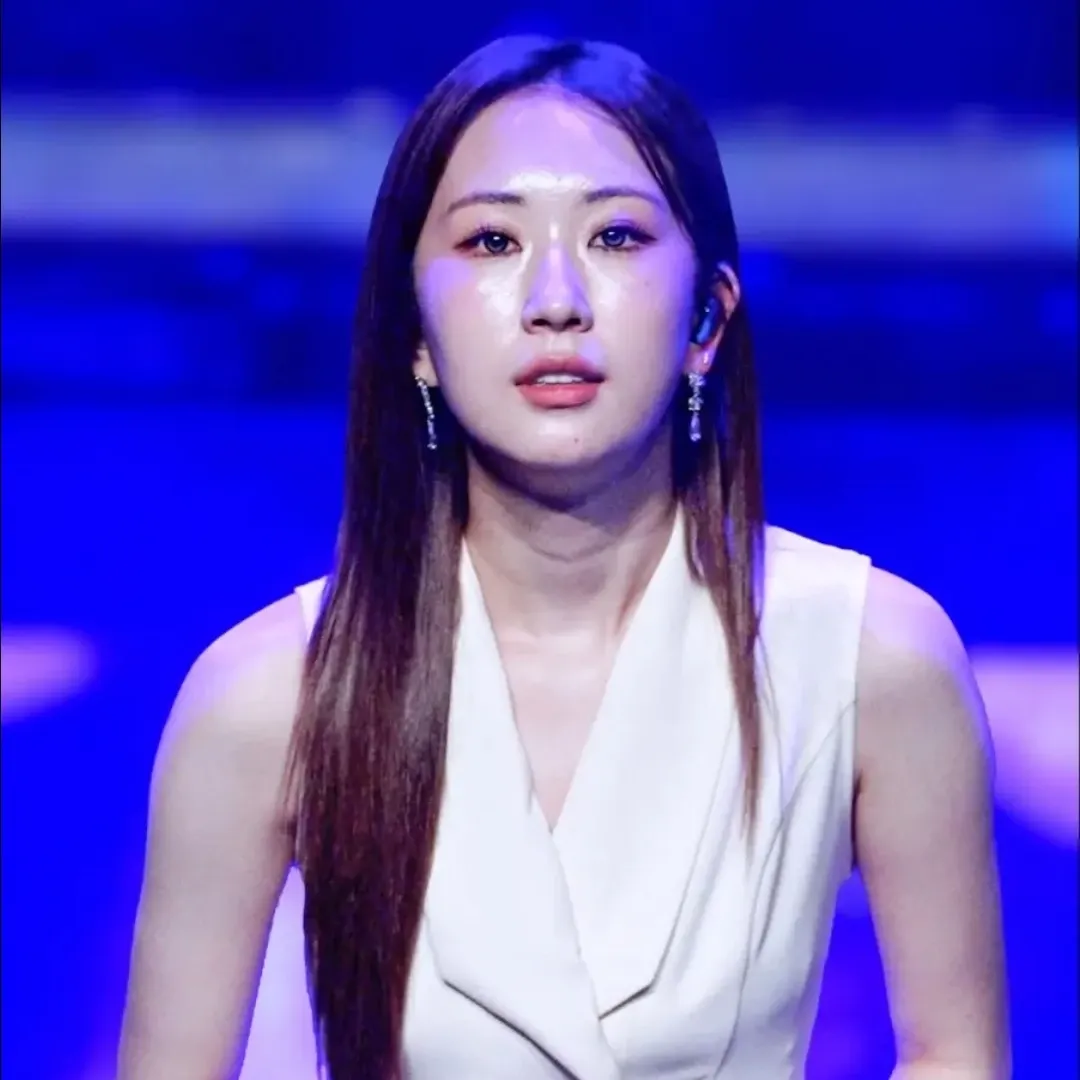 Momen yang diabadikan oleh penggemar Jeon Yujin