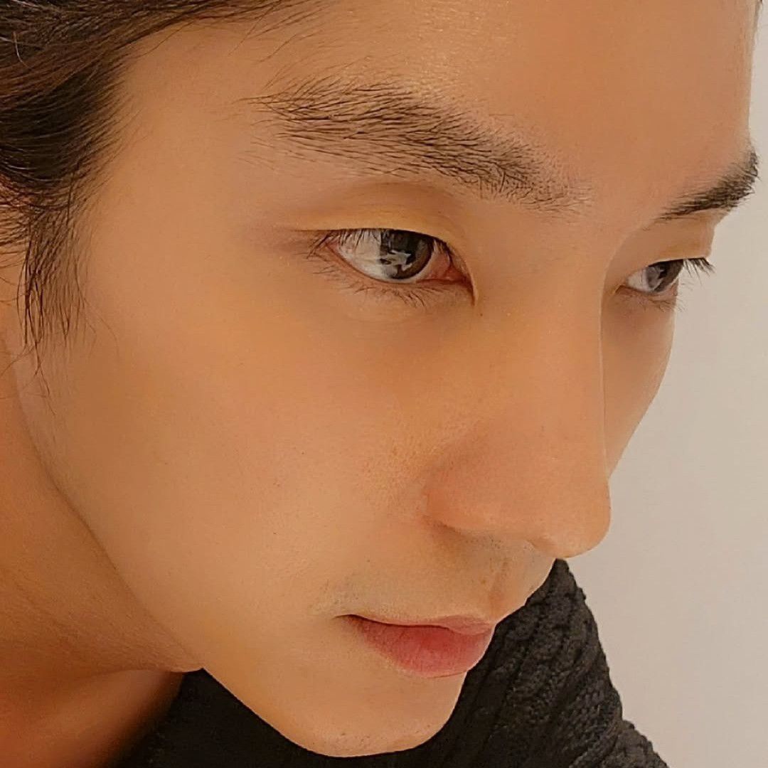 Behind-the-scenes cut of Lee Joongi