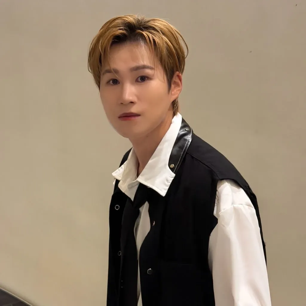 김희재의 비하인드 컷