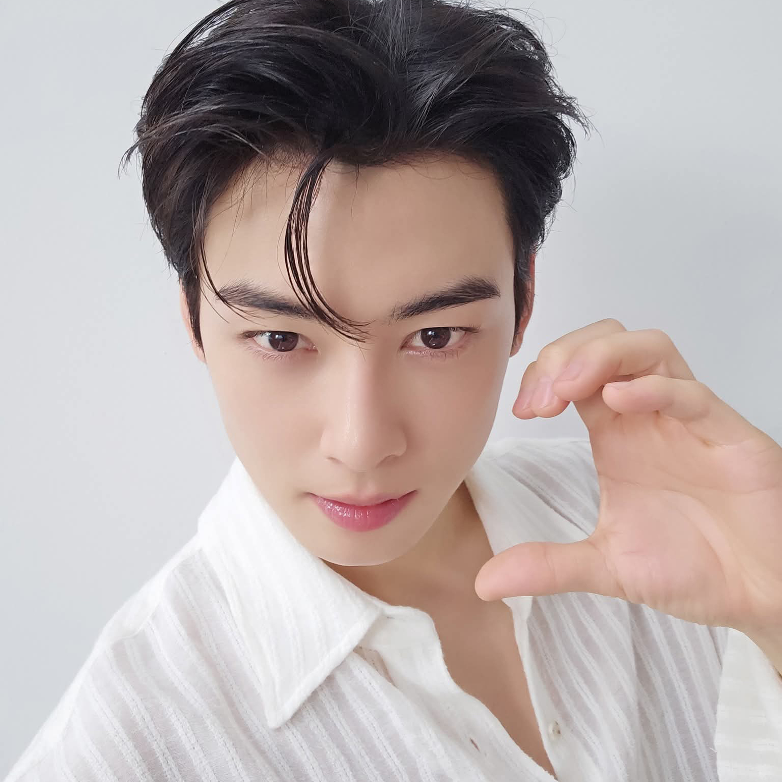 粉丝拍下的车银优瞬间