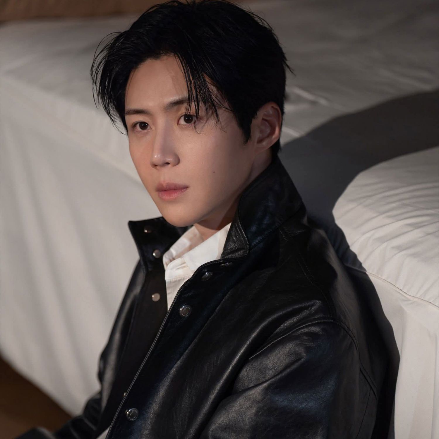 Behind-the-scenes cut of Kim Seonho