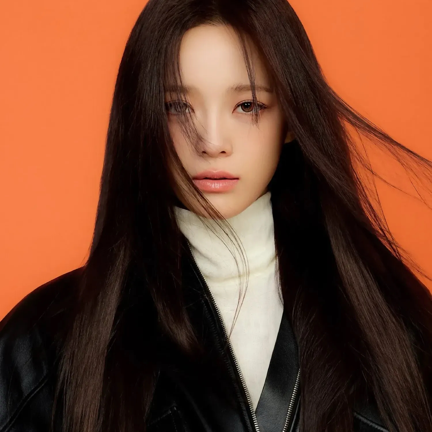 Behind-the-scenes cut of Kim Sejeong