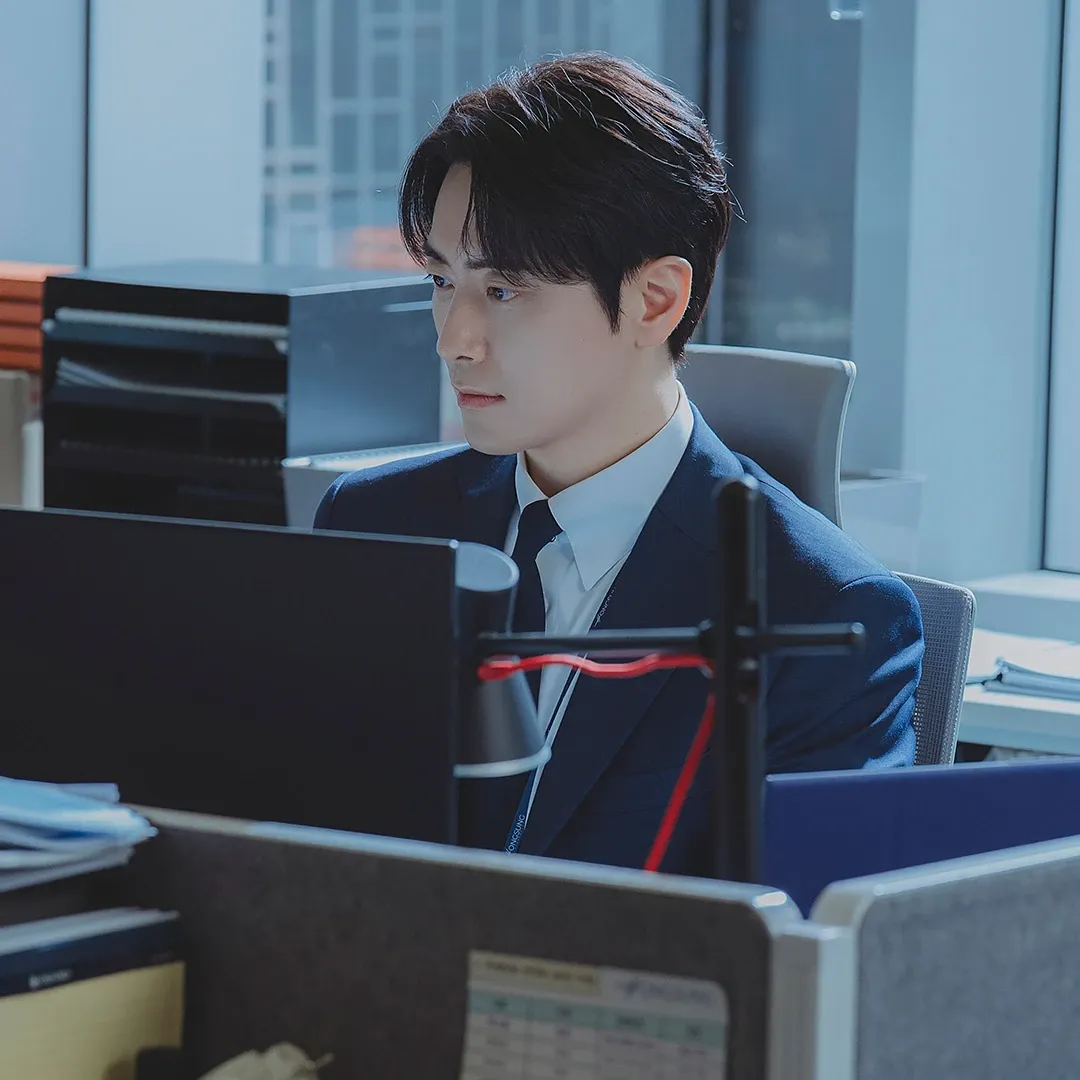 Latest photo of Lee Joonhyuk