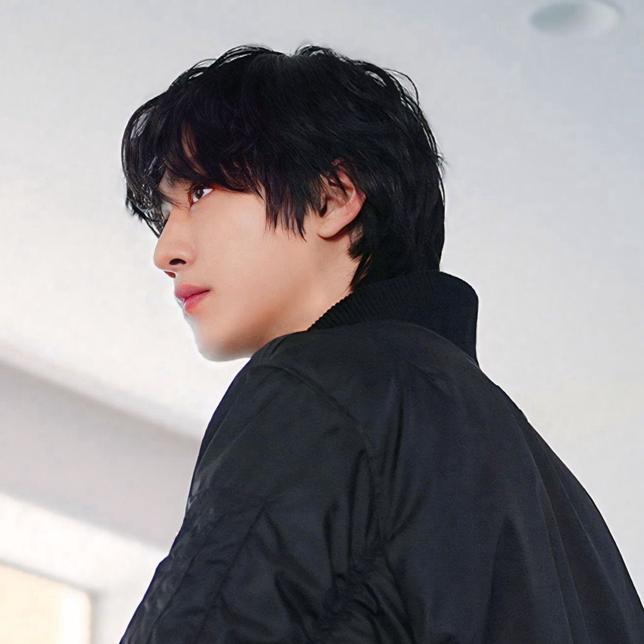 粉丝拍下的安孝燮瞬间