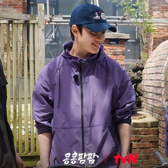 Foto terbaru dari Doh Kyungsoo (D.O.)