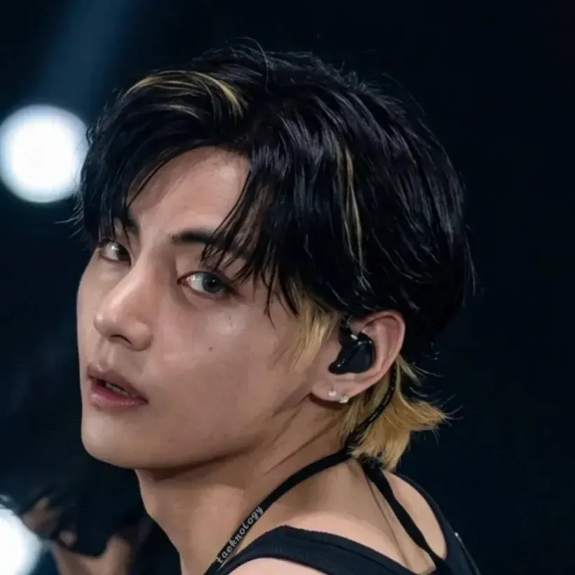 A moment captured by a fan of Kim Taehyung (V)