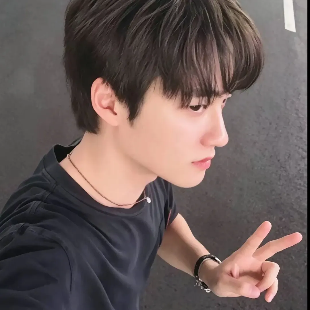 Foto kegiatan terbaru dari Doh Kyungsoo (D.O.)