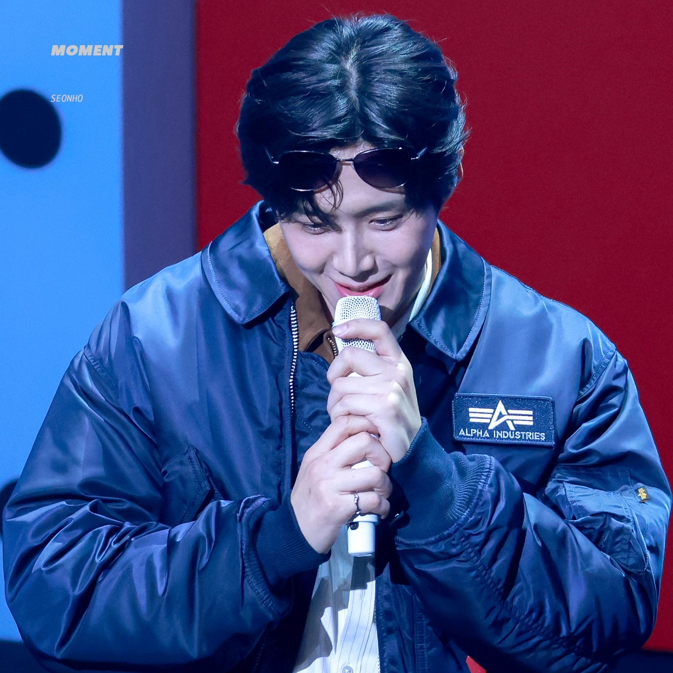 A moment captured by a fan of Kim Seonho