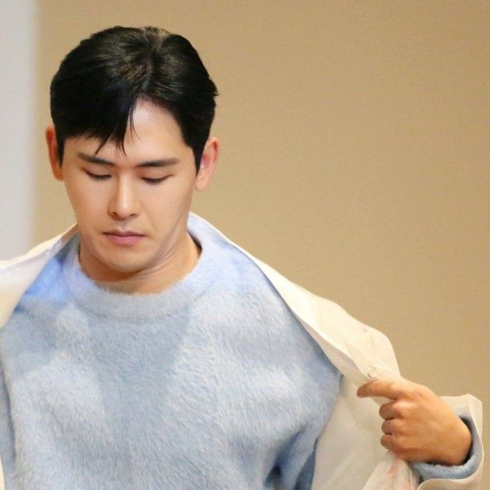 Recent activity shot of Hoya