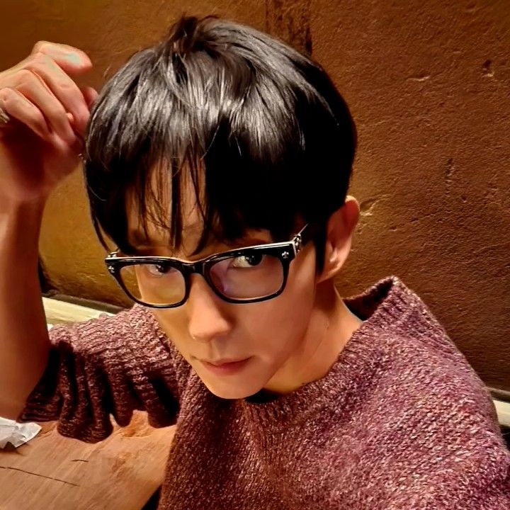 Recent activity shot of Lee Joongi