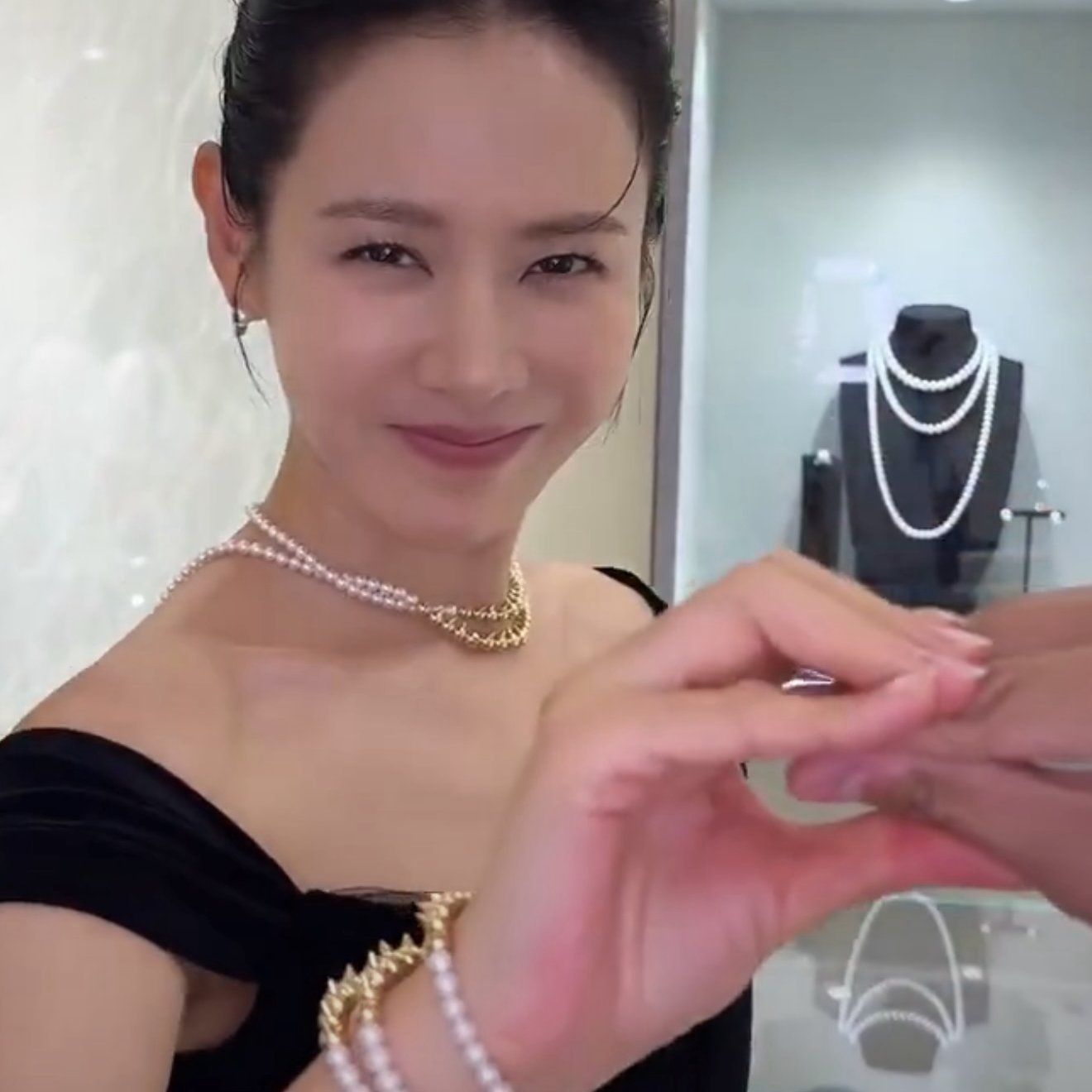 Foto kegiatan terbaru dari Son Yejin