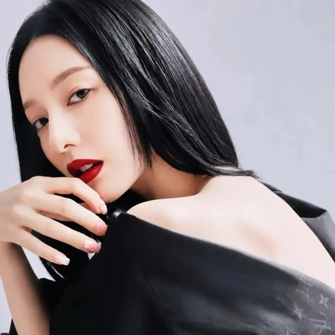 김지원의 최신 사진