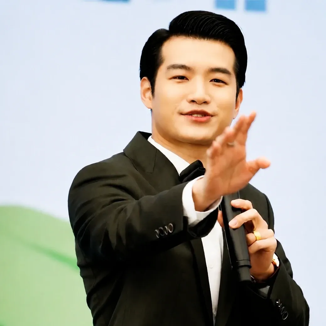 조명섭의 최신 사진