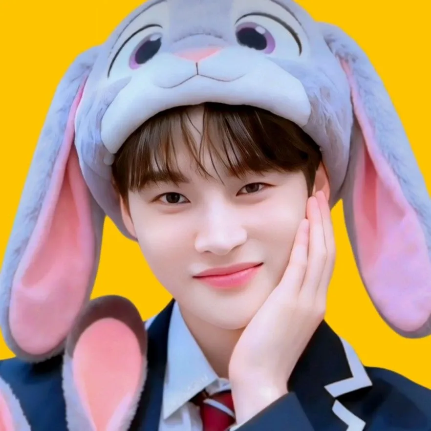 박서진의 비하인드 컷