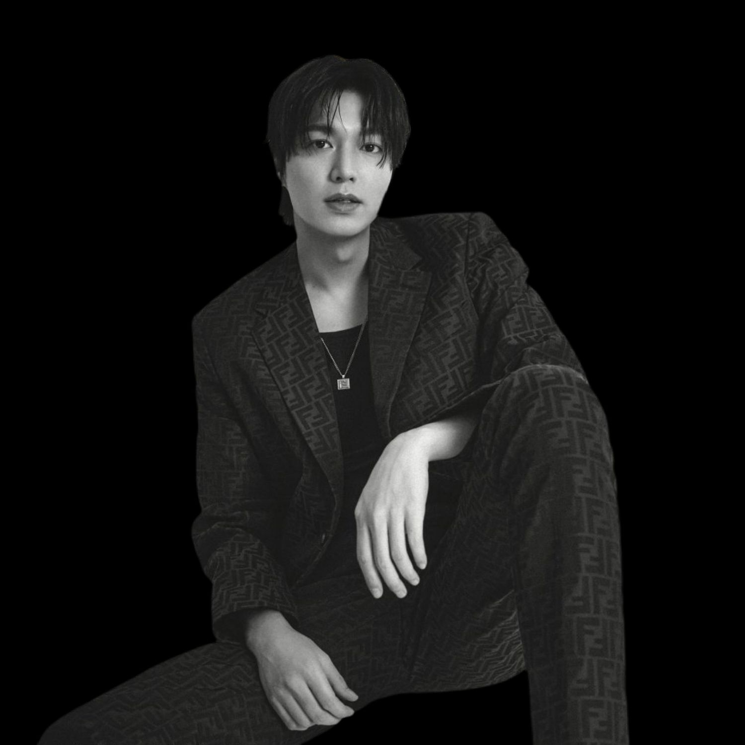 イ・ミンホの最近の活動ショット