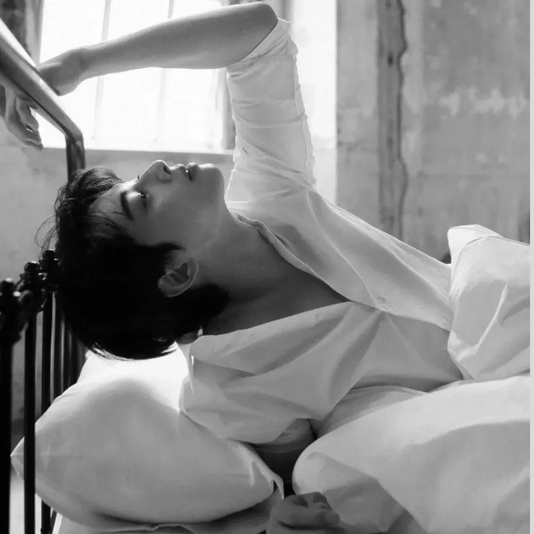 Behind-the-scenes cut of Cha Eunwoo