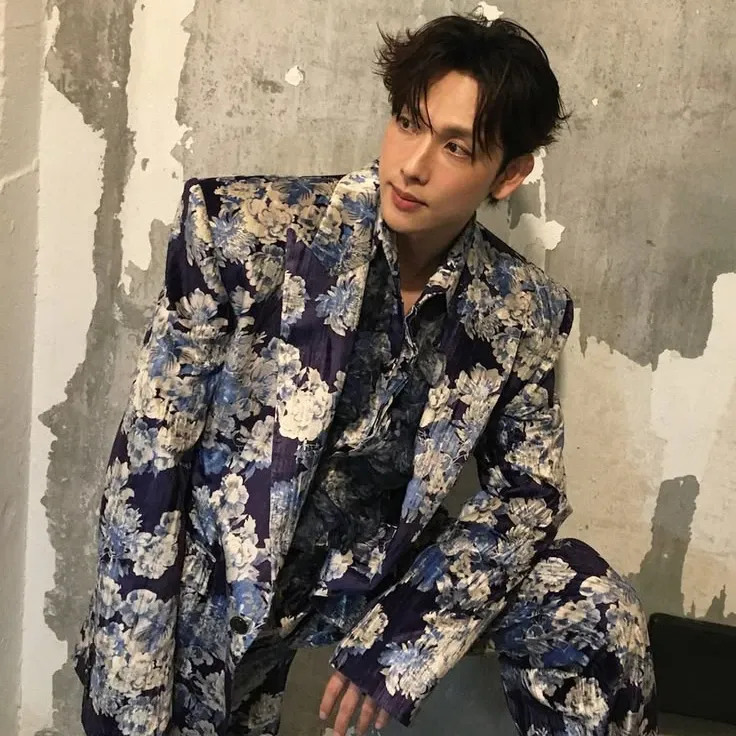 Recent activity shot of Yim Siwan