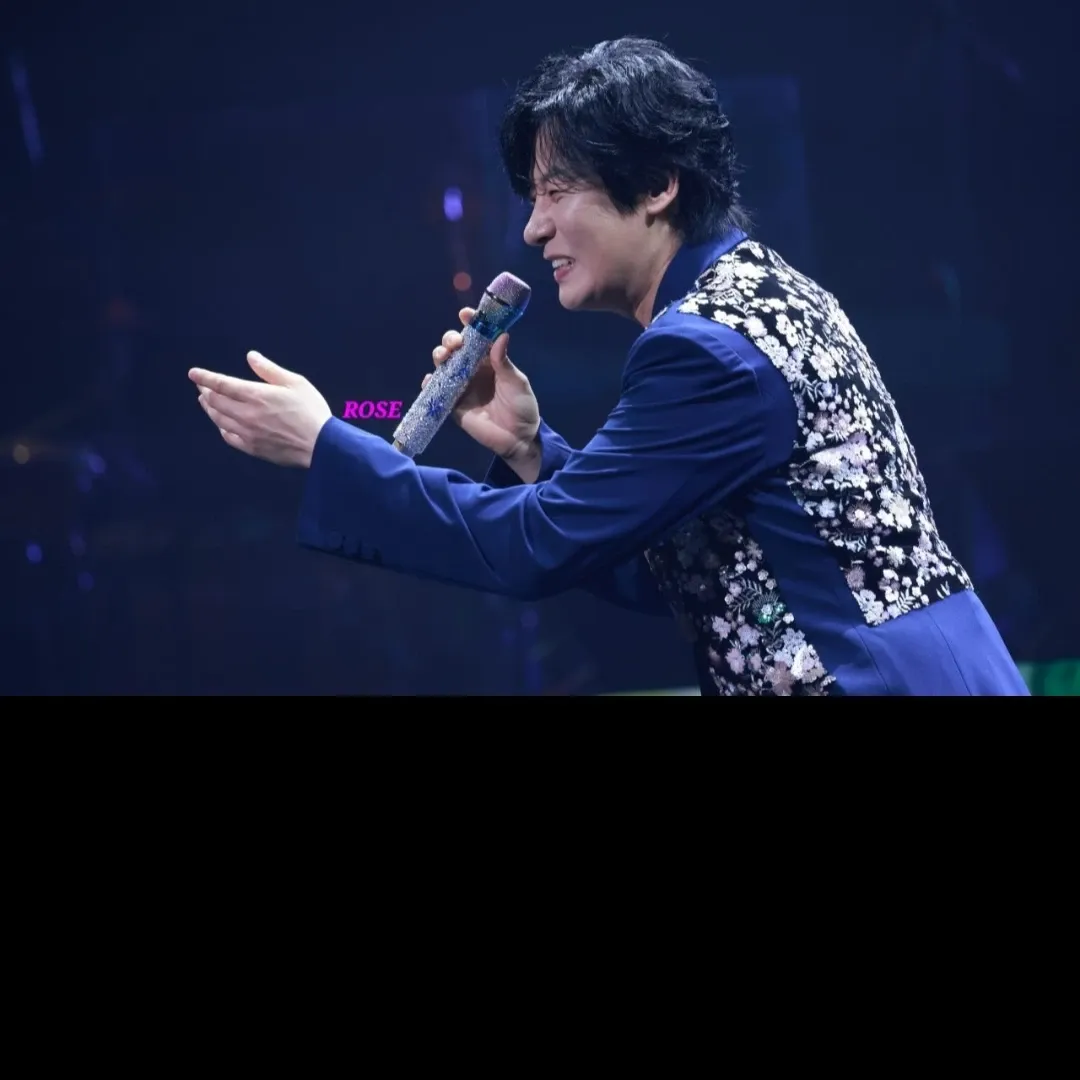 A moment captured by a fan of Kang Moonkyung