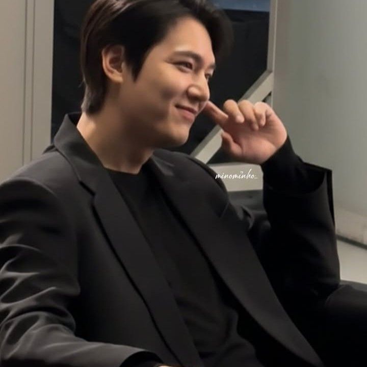 이민호 최근 활동샷