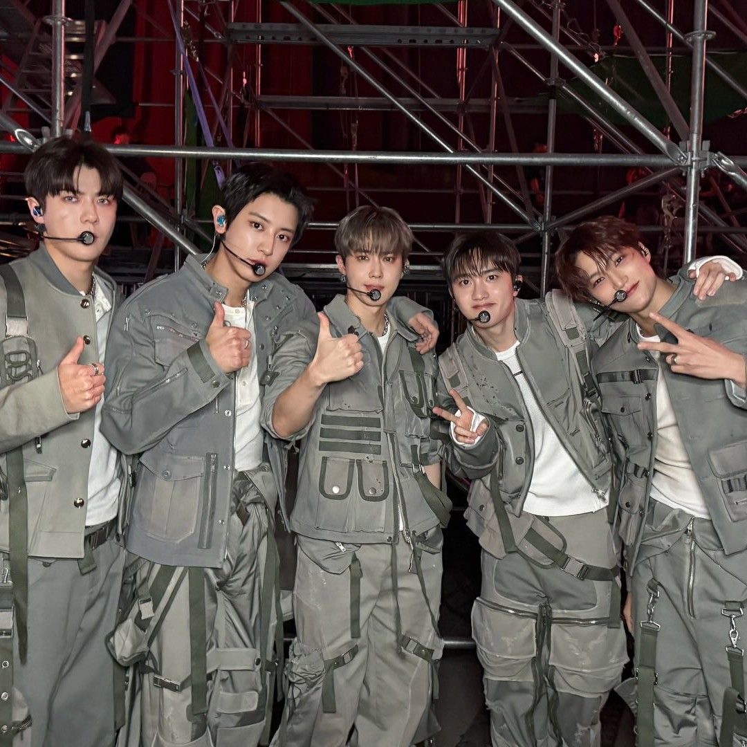 도경수 (디오)의 비하인드 컷