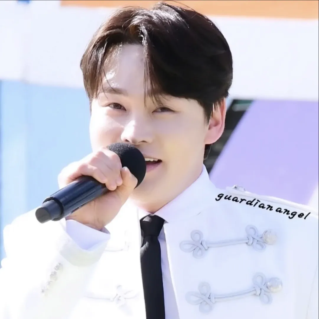 박서진의 비하인드 컷