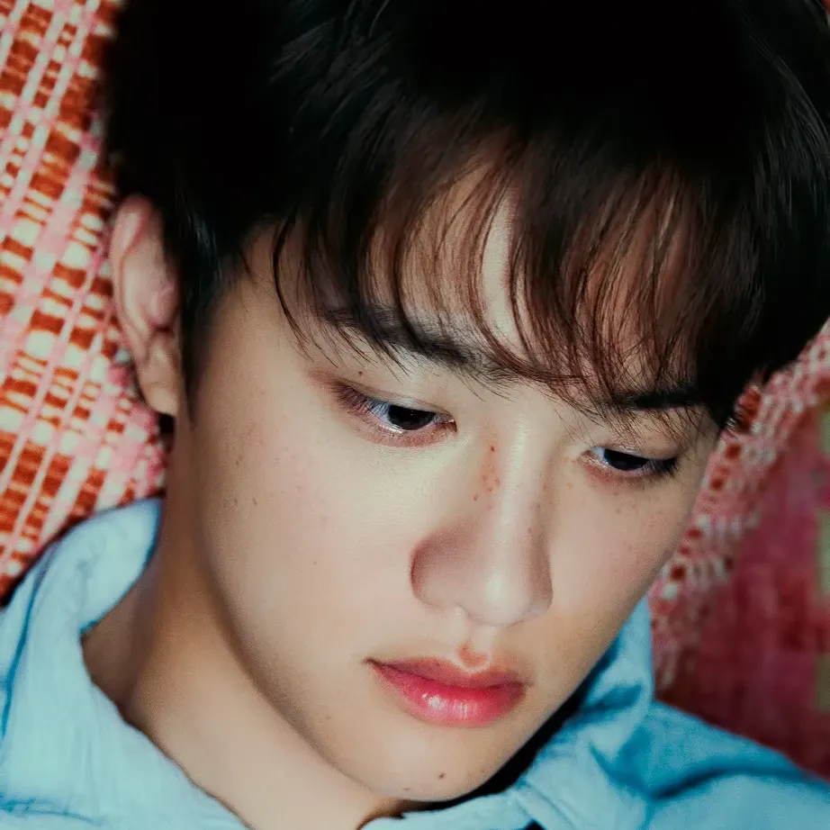 도경수 (디오)의 비하인드 컷