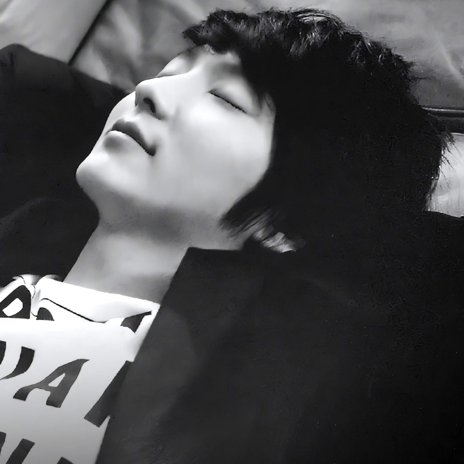 A moment captured by a fan of Lee Joongi