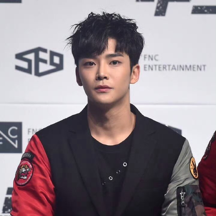 Recent activity shot of Rowoon