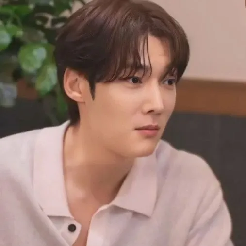Latest photo of Choi Jinhyuk