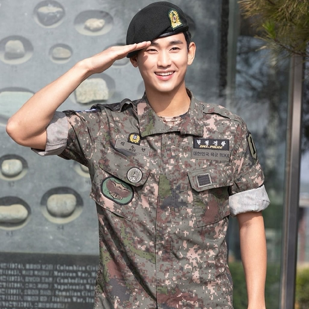 Behind-the-scenes cut of Kim Soohyun