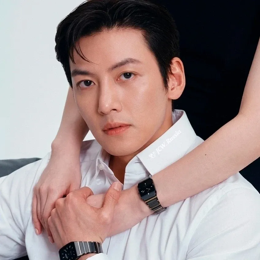 Behind-the-scenes cut of Ji Changwook