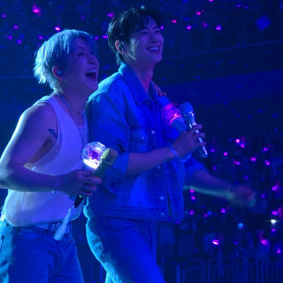 Recent activity shot of Cha Eunwoo