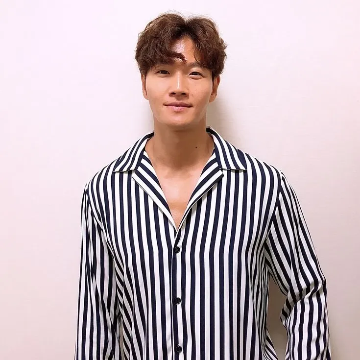 A moment captured by a fan of Kim Jongkook