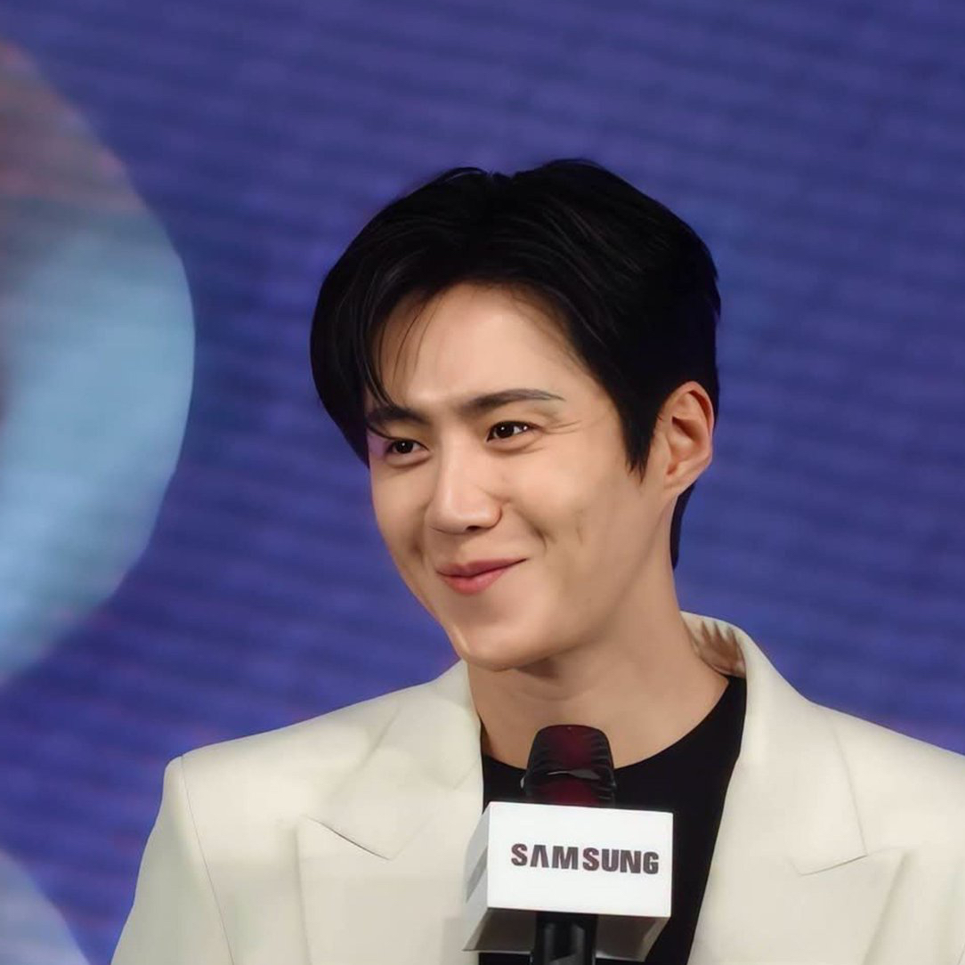 김선호 최근 활동샷