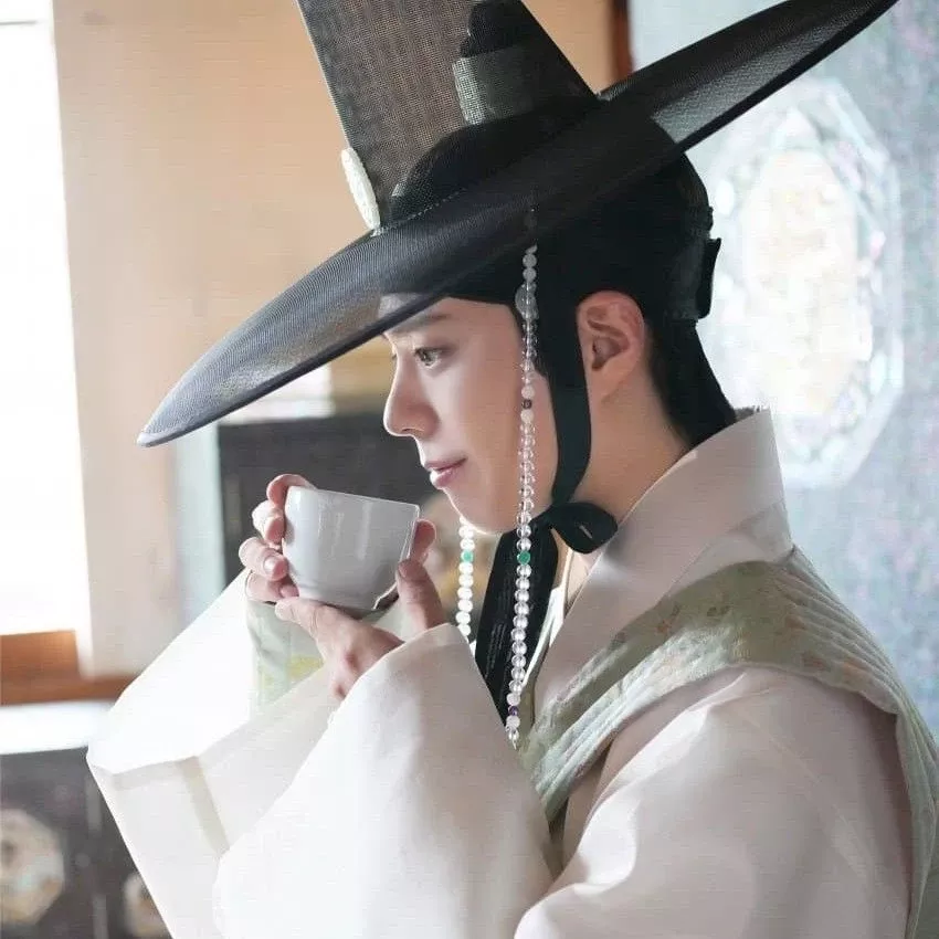 Latest photo of Park Bogum
