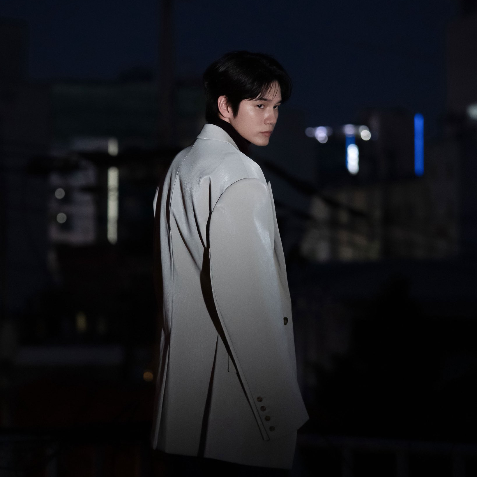 邕圣祐的最新照片