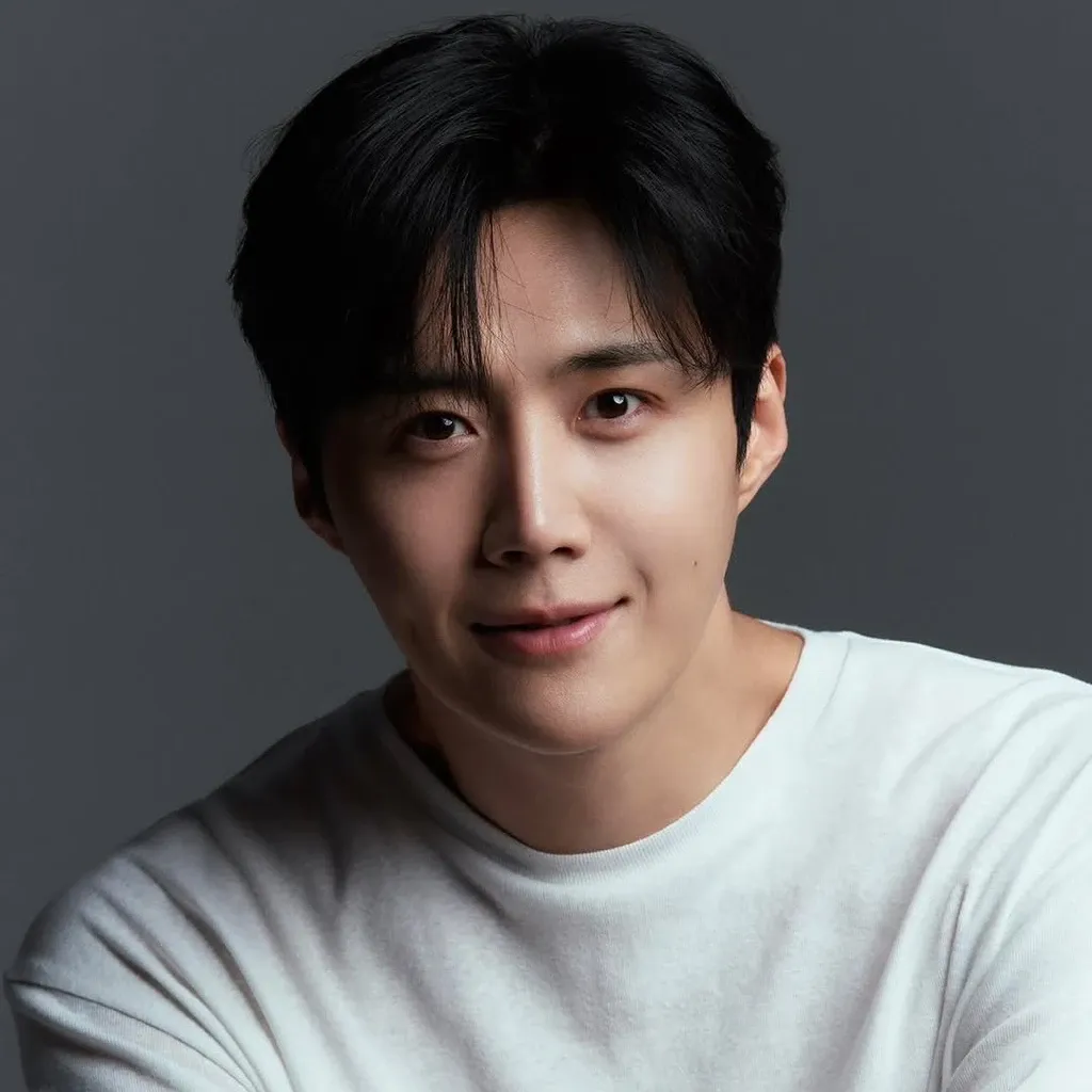 Foto terbaru dari Kim Seonho