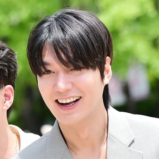 Recent activity shot of Lee Minho