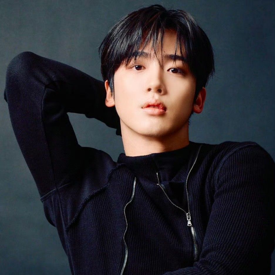 Latest photo of Kim Yohan