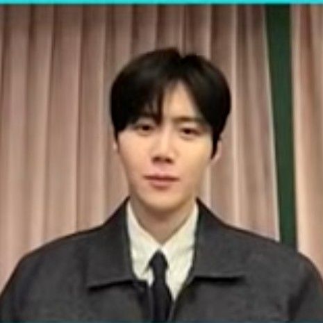 Behind-the-scenes cut of Kim Seonho